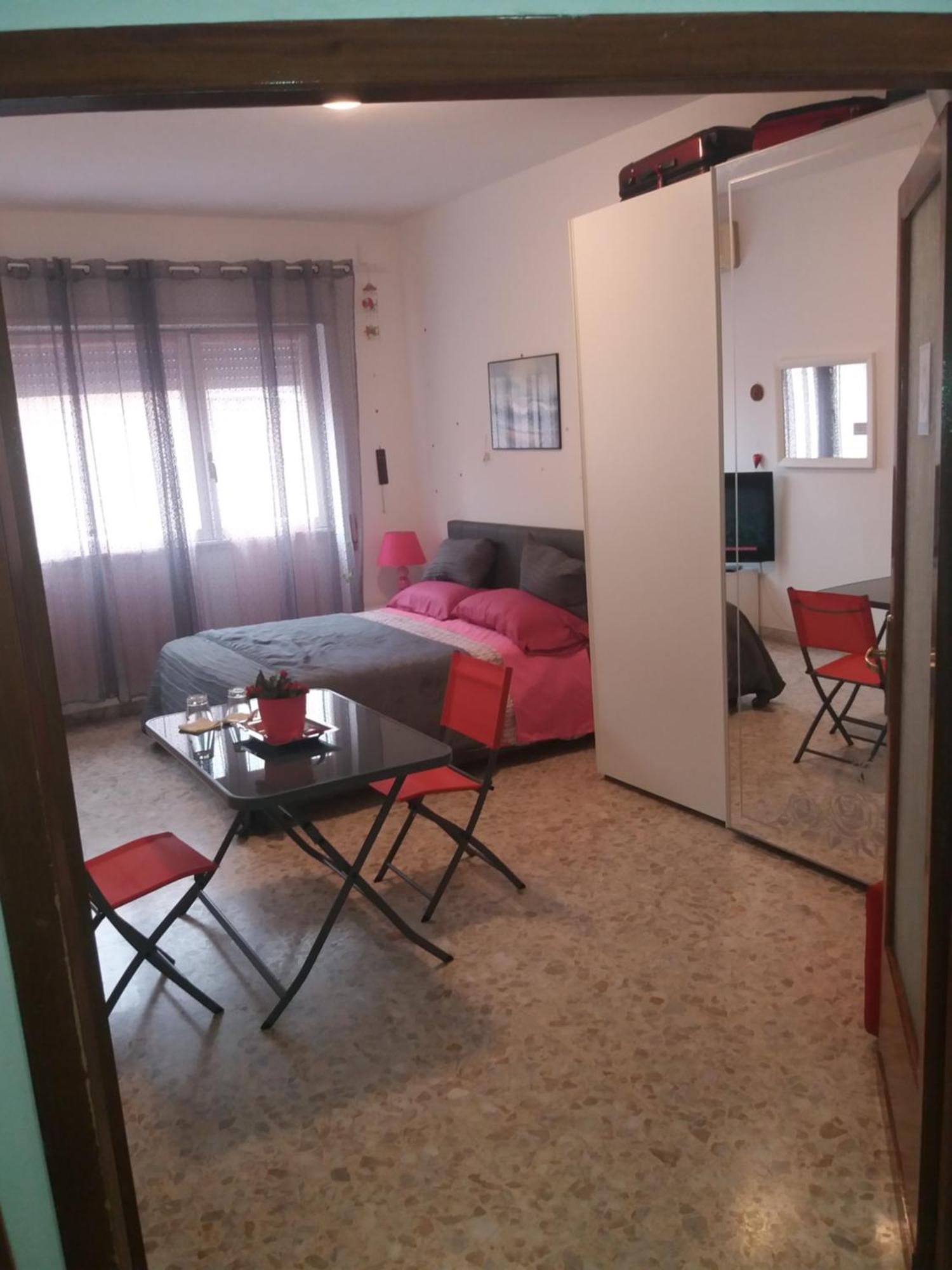 Apartament Silvy Trastevere Рим Экстерьер фото
